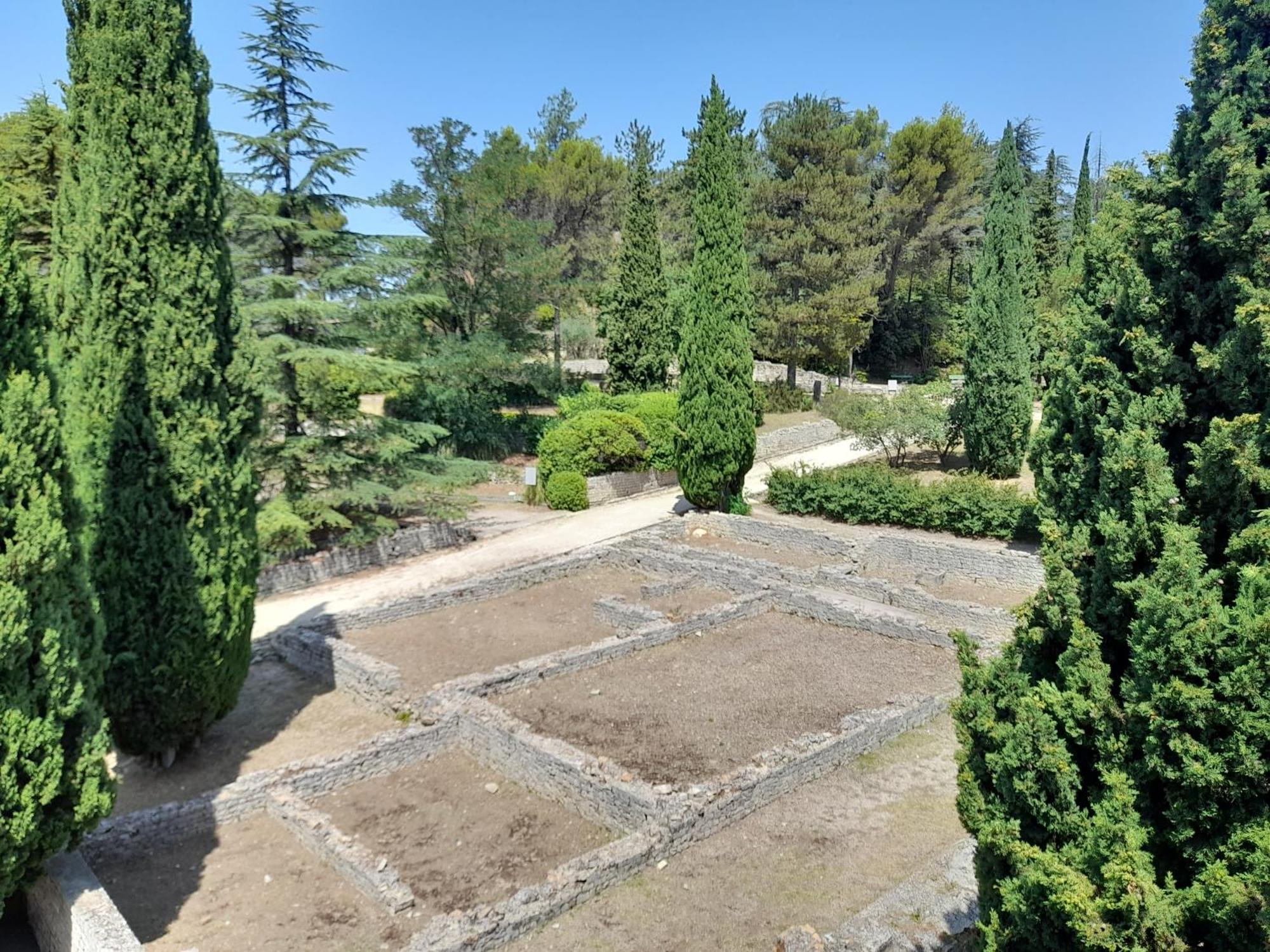Grande Terrasse Et Vue Sur Le Site Antique Apartment Vaison-la-Romaine Exterior photo